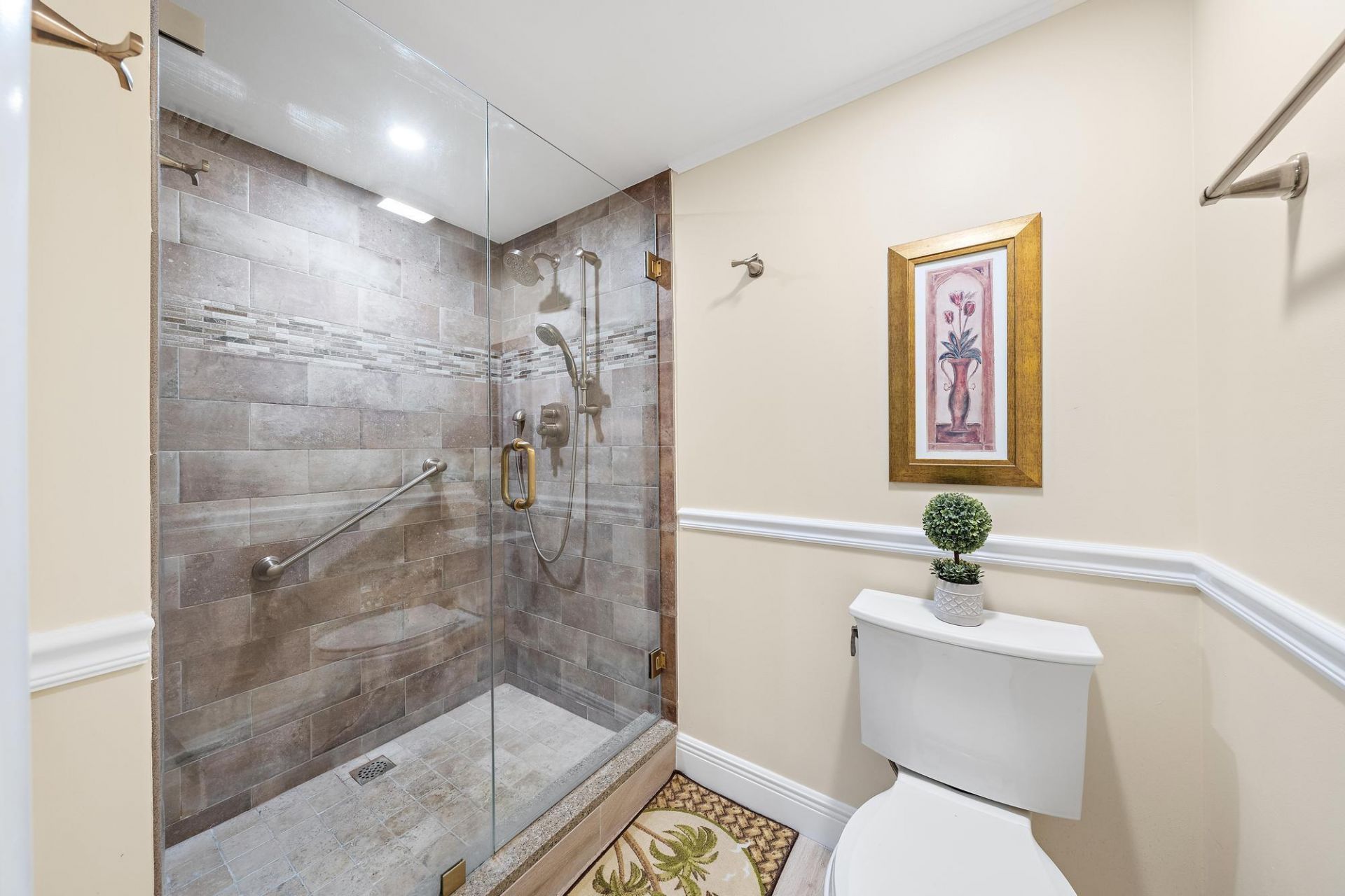 601 Seafarer Circle, Unit 201, Jupiter, FL 33477 Photo