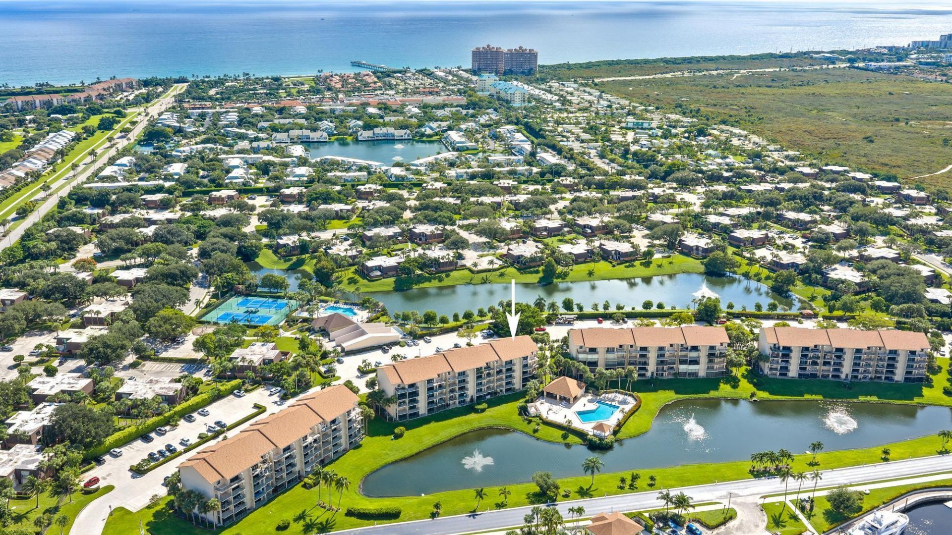 601 Seafarer Circle, Unit 201, Jupiter, FL 33477 Photo