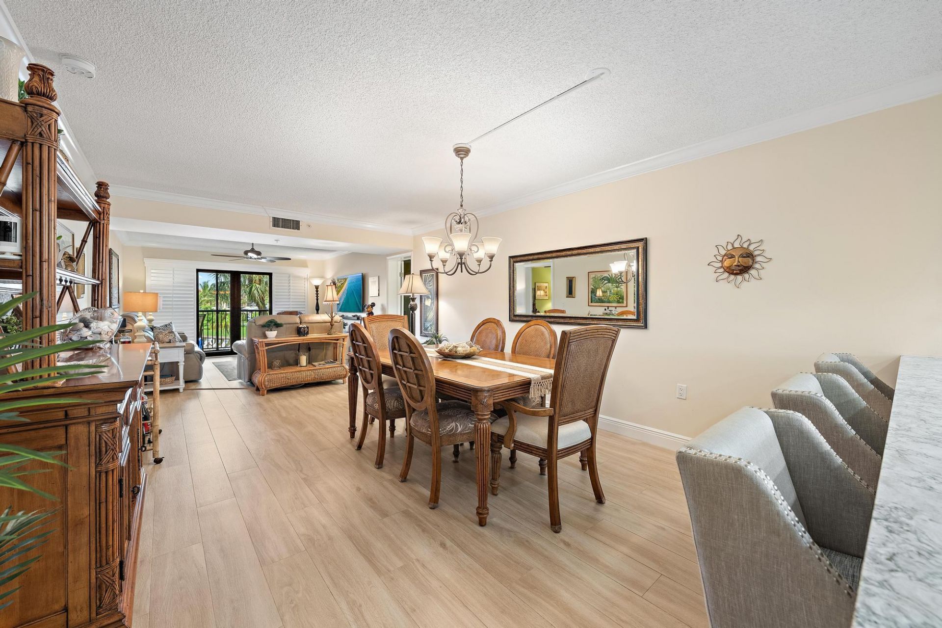 601 Seafarer Circle, Unit 201, Jupiter, FL 33477 Photo