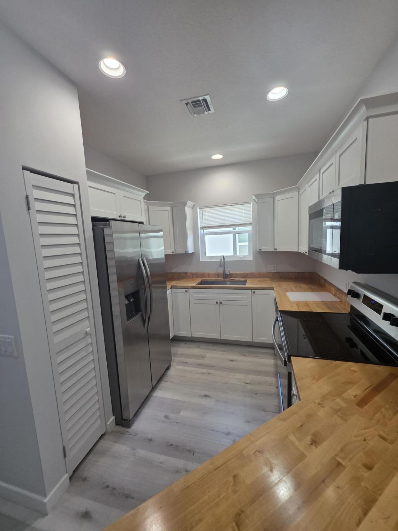 4595 Cambridge Street, Lake Worth Beach, FL 33463 Photo