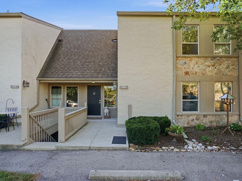 1321 Lake Shore Drive, Unit 176, Columbus, OH 43204 Photo 1
