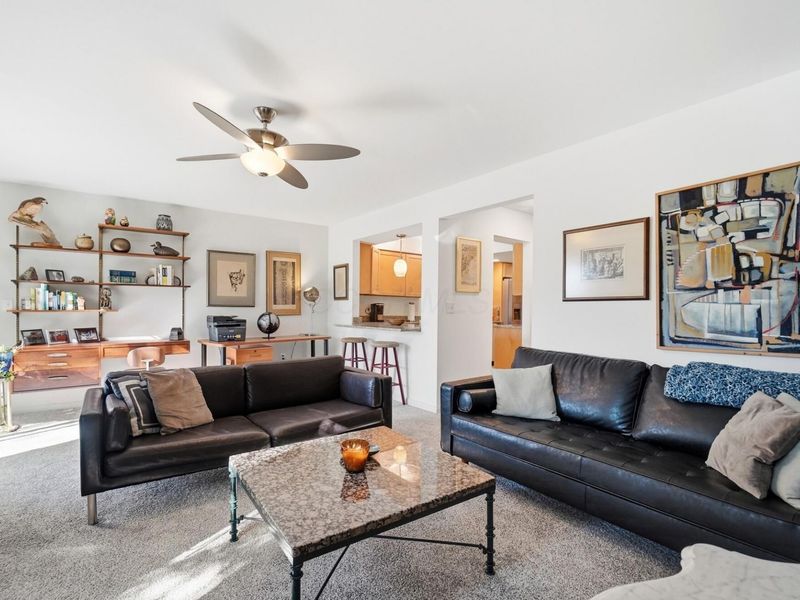 1321 Lake Shore Drive, Unit 176, Columbus, OH 43204 Photo 5
