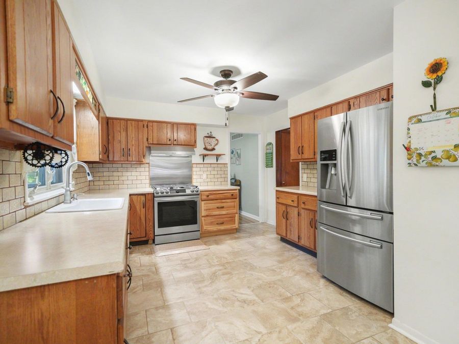 Property Image 8