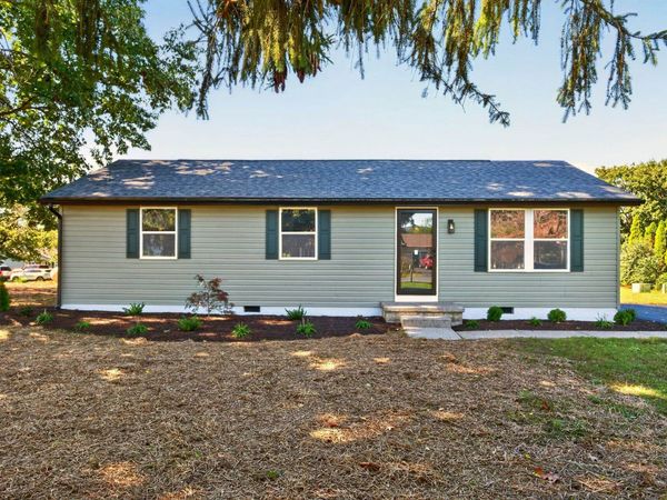 1801 GUM AVE, GROTTOES, VA 24441