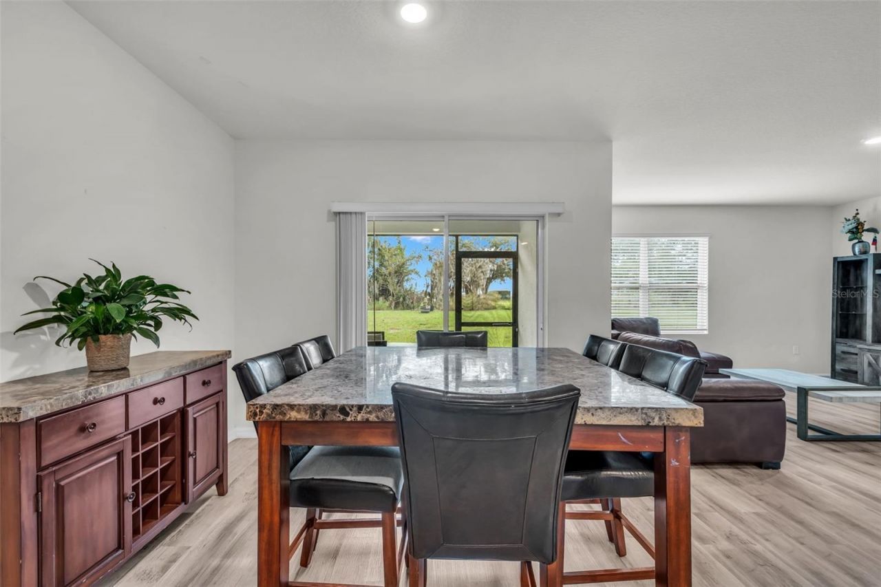 988 Cambridge Drive, Winter Haven, FL 33881 Photo