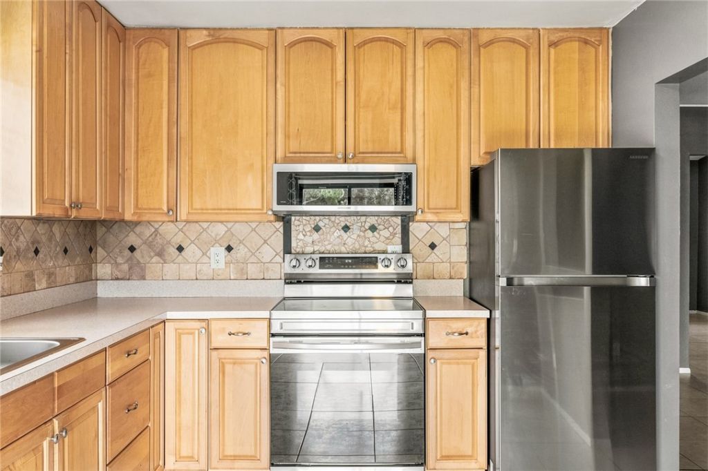 2270 SE Brekenridge Circle, Port Saint Lucie, FL 34952 Photo