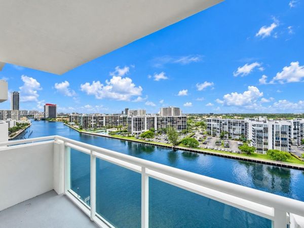 3000 S Ocean Dr , Unit 1208, Hollywood, FL 33019