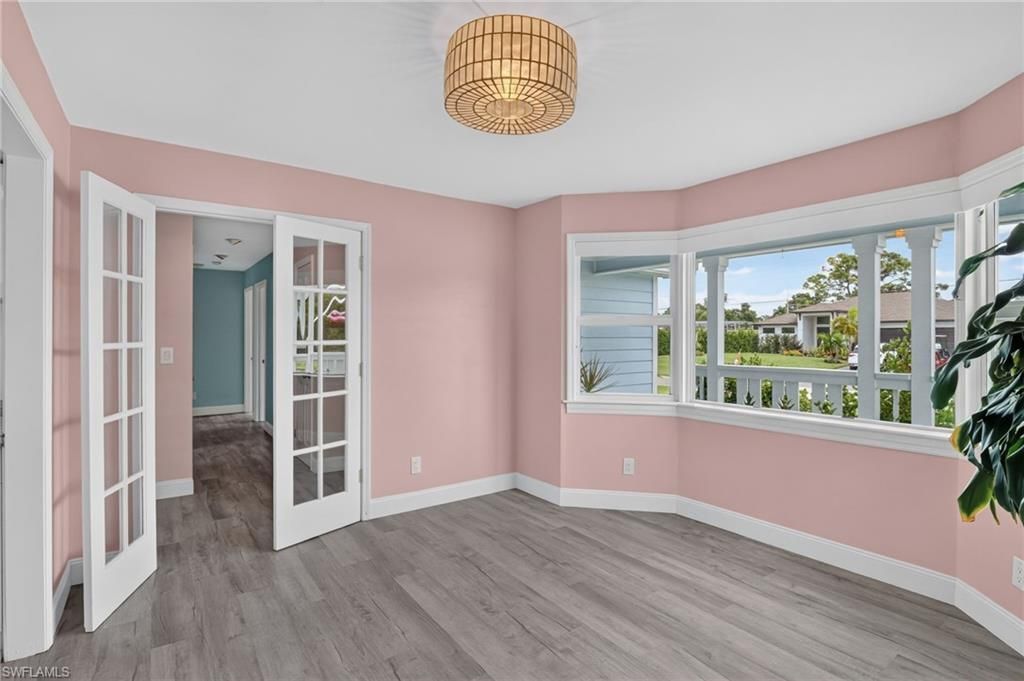 20520 Pine Tree Ln, Estero, FL 33928 Photo