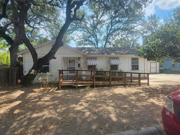 502 Mitchell Street , Belton, TX 76513