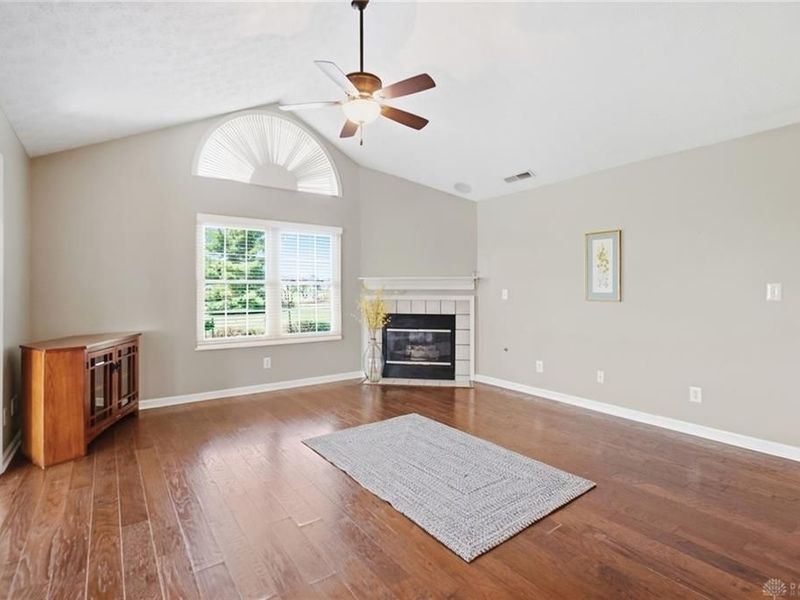 124 Villa Pointe Drive, Springboro, OH 45066 Photo 12