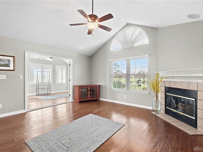124 Villa Pointe Drive, Springboro, OH 45066 Photo 14
