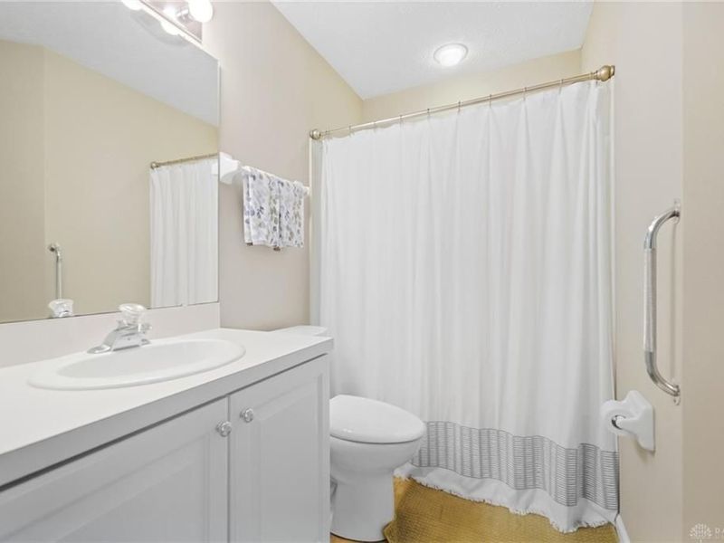 124 Villa Pointe Drive, Springboro, OH 45066 Photo 40