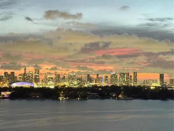 540 West Ave , Unit 1014, Miami Beach, FL 33139