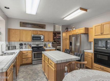 1550 Disc Drive, Sparks, NV 89436 Photo