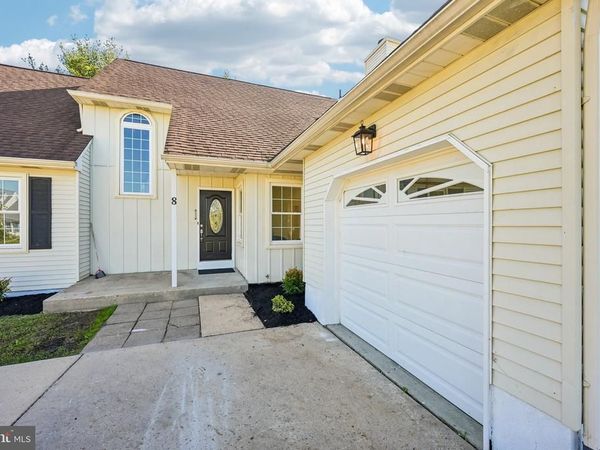 8 WINTERSET LANE, MARLTON, NJ 08053