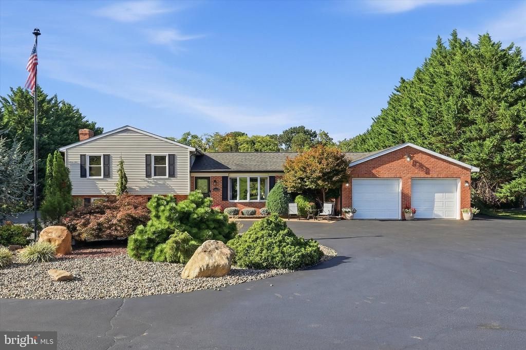 12826 GREENSBURG ROAD, SMITHSBURG, MD 21783