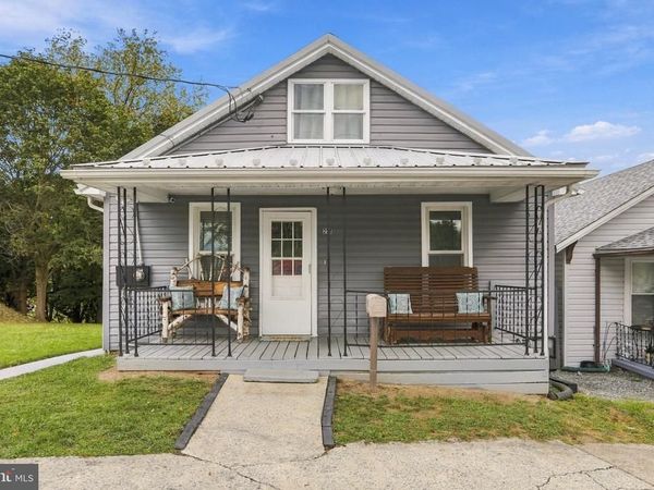 230 VIRGINIA STREET, KEYSER, WV 26726