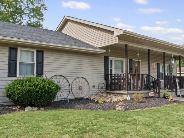 1154 NW 8th Street, Linton, IN 47441