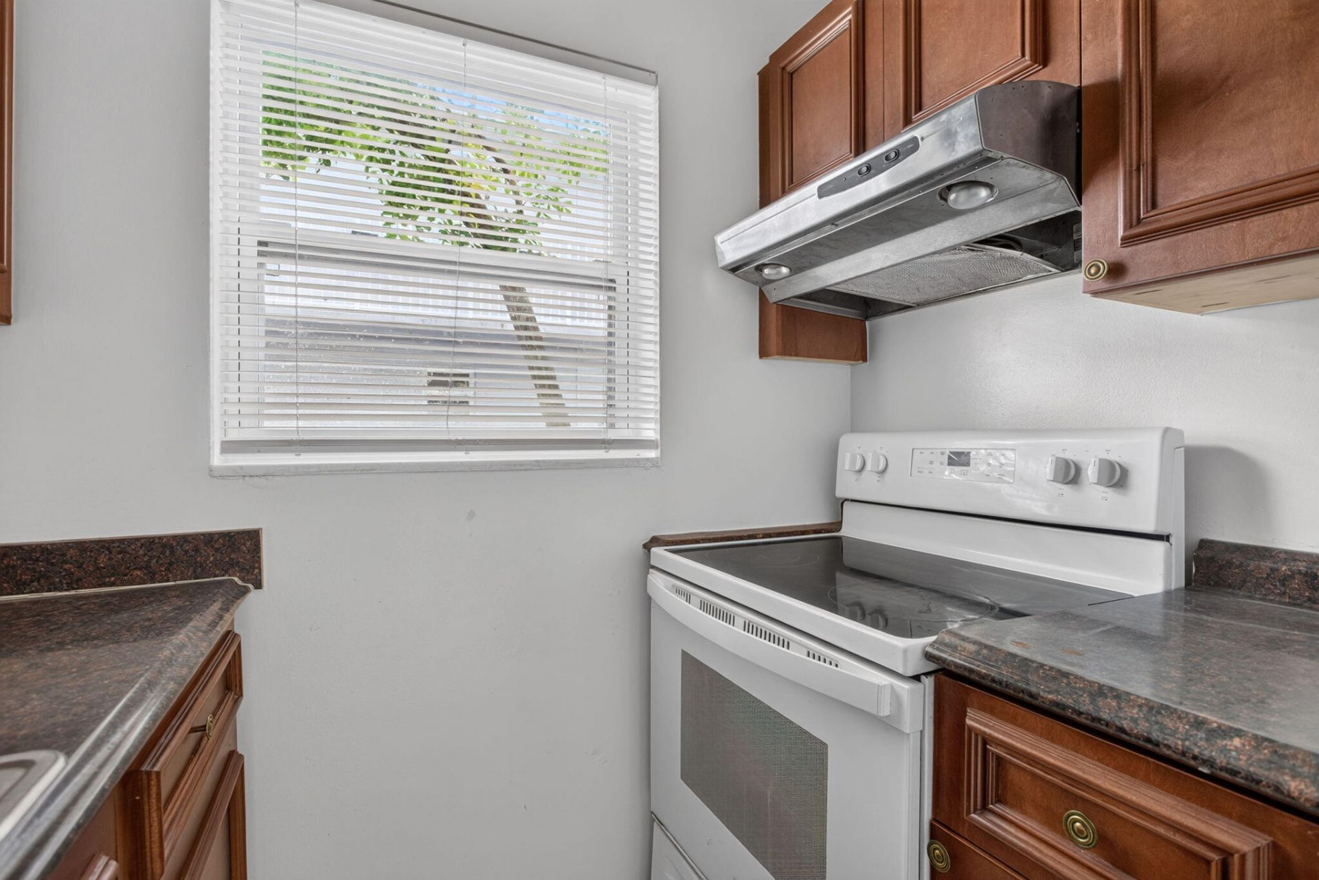 2160 NE 42nd Court, Unit 1, Lighthouse Point, FL 33064 Photo