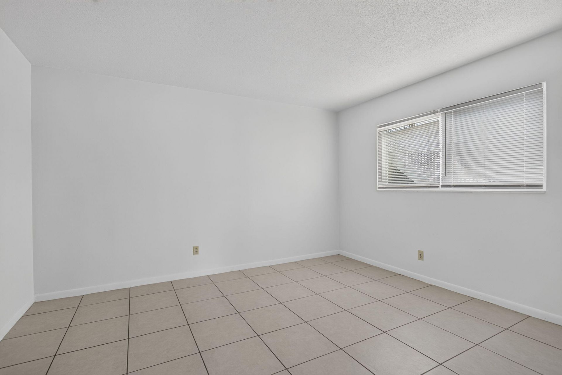 2160 NE 42nd Court, Unit 1, Lighthouse Point, FL 33064 Photo