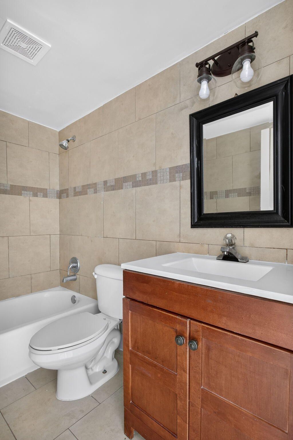 2160 NE 42nd Court, Unit 3, Lighthouse Point, FL 33064 Photo