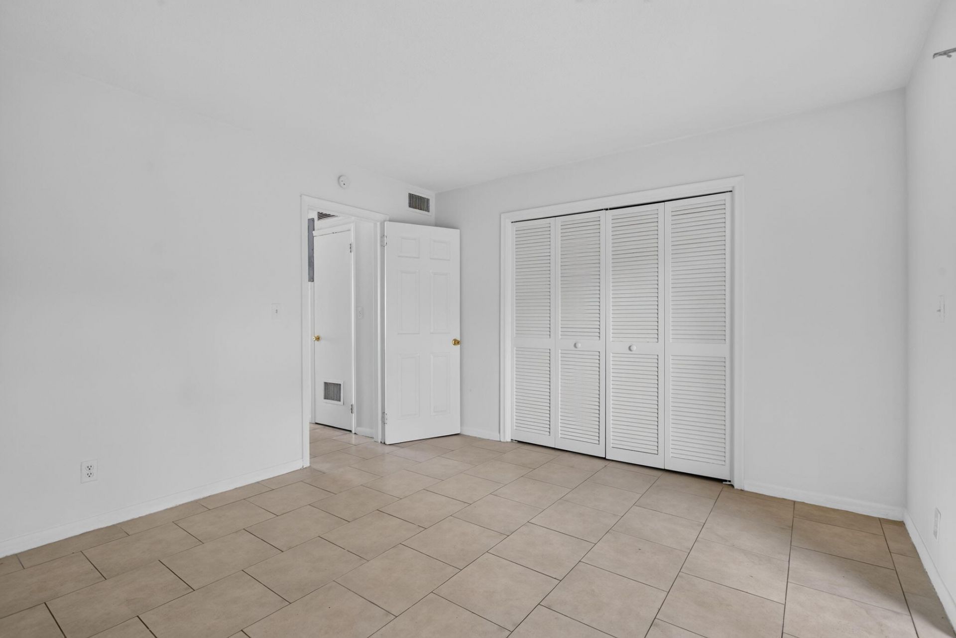 2160 NE 42nd Court, Unit 3, Lighthouse Point, FL 33064 Photo