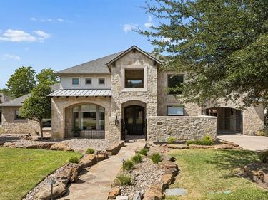6823 Lakehurst Avenue, Dallas, TX 75230