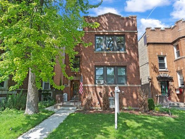 6704 N ROCKWELL Street , Chicago, IL 60645