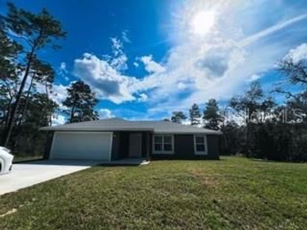 3 FISHER WAY PLACE , OCKLAWAHA, FL 32179