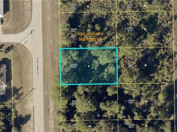 771 Columbus BLVD , LEHIGH ACRES, FL 33974