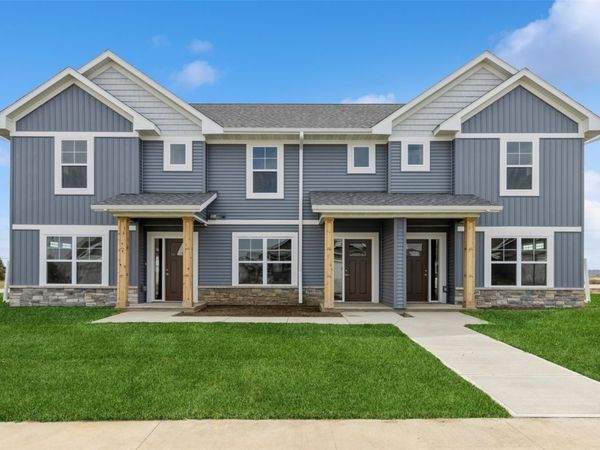 501 Crimson Street , North Liberty, IA 52317