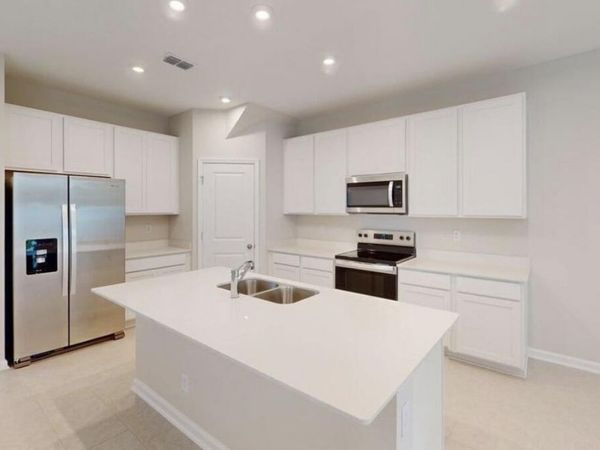 1033 EGRET BRANCH Way, Jacksonville, FL 32218