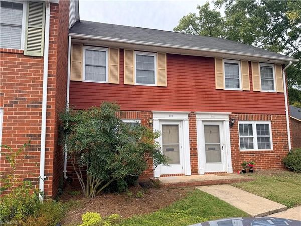 1300 Larchmont Place , Unit 202, Salisbury, NC 28144