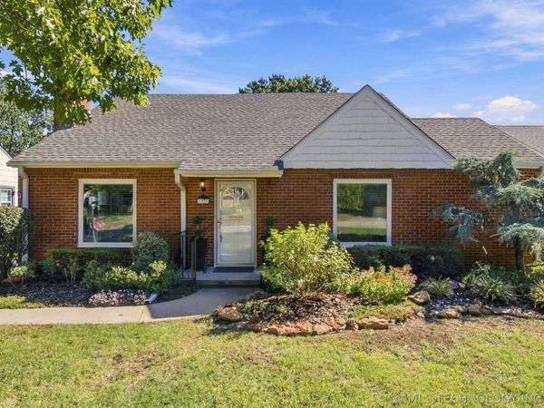1223 S Vandalia Avenue , Tulsa, OK 74112