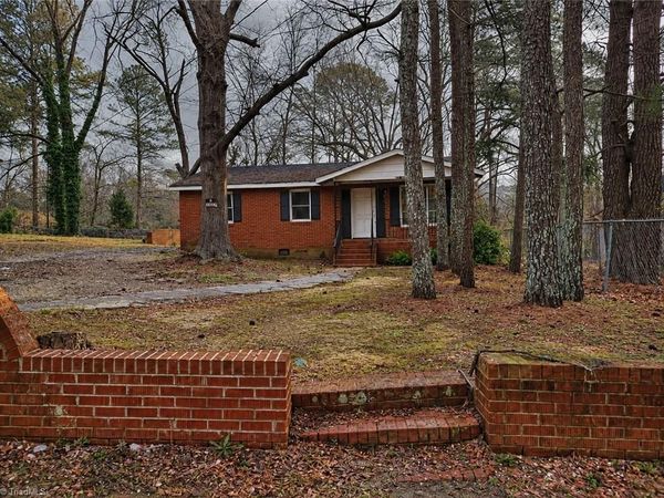 217 S Grove Avenue , Rockingham, NC 28379