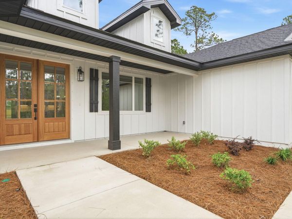 7977 Williams Creek Drive, Navarre, FL 32566