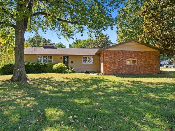 2904 E Eastmoor Drive , Springfield, MO 65804