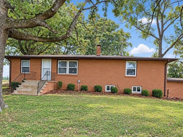 1350 County Road 405 , Alton, MO 65606