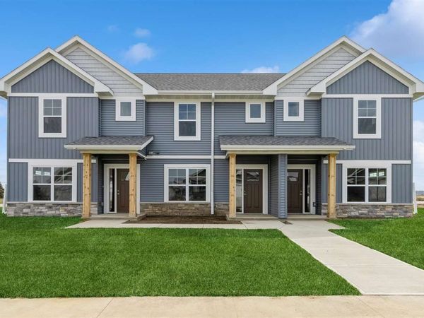 503 Crimson St, North Liberty, IA 52317