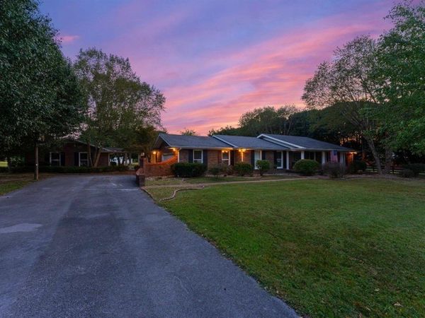 1678 Beaver Dam Chapel Road , Smiths Grove, KY 42171