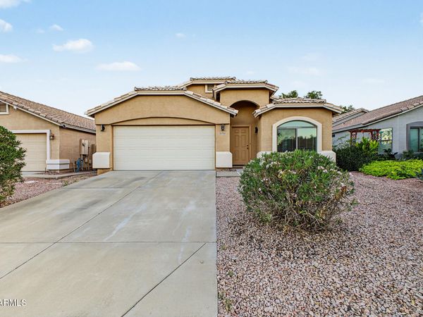 3765 W YELLOW PEAK Drive, San Tan Valley, AZ 85144