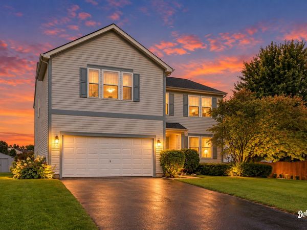 219 Meadowvale Lane , Poplar Grove, IL 61065