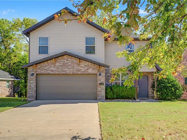 1446 Highbush Avenue , Fayetteville, AR 72701
