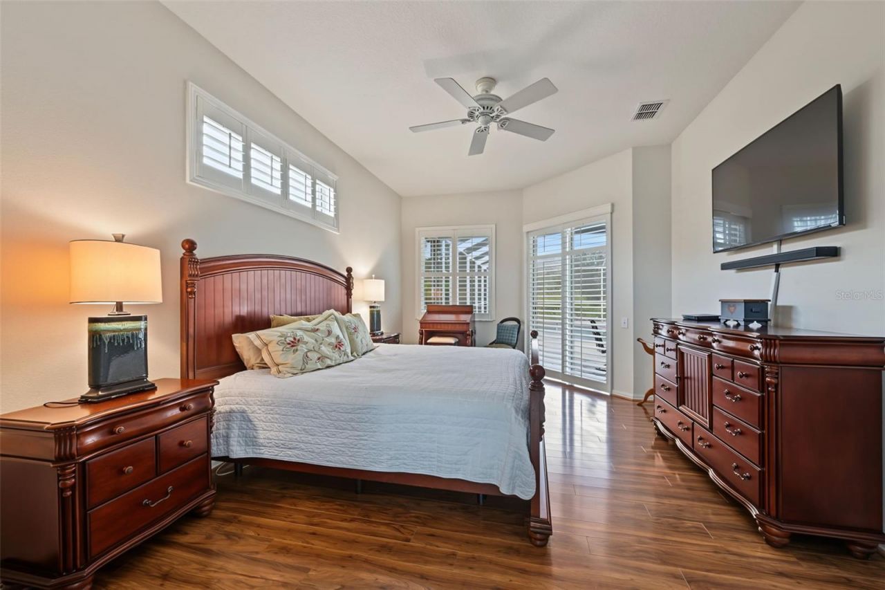 1028 Hagen Drive , New Port Richey, FL 34655 Photo