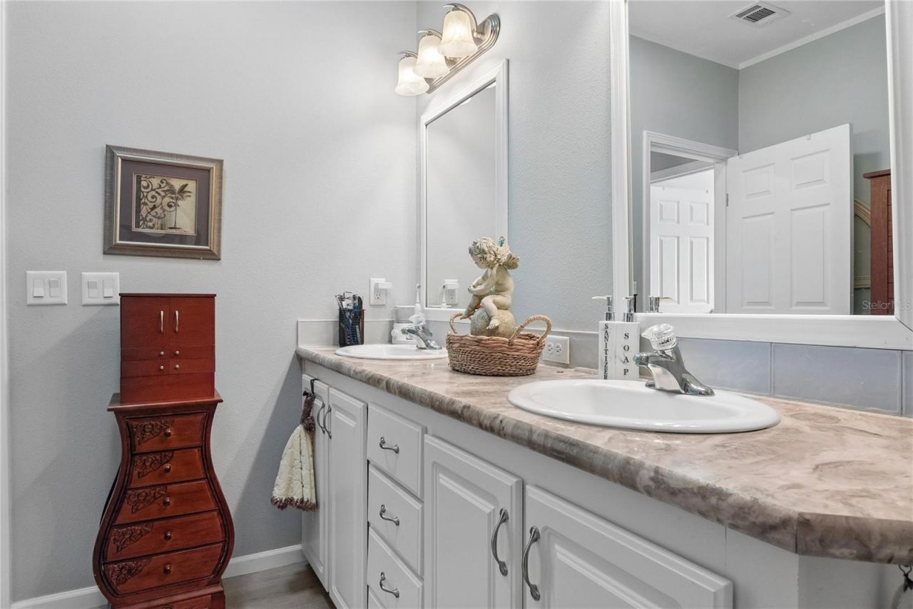 2710 61st Street E, Bradenton, FL 34208 Photo
