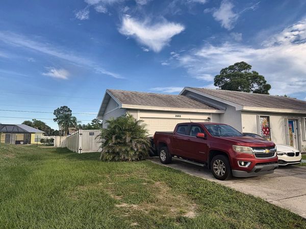 1521 SE AIROSO Boulevard, Port St. Lucie, FL 34983