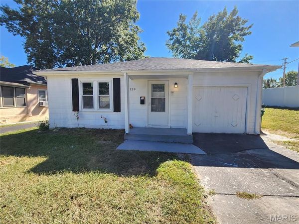 128 Deane Court , St Louis, MO 63127