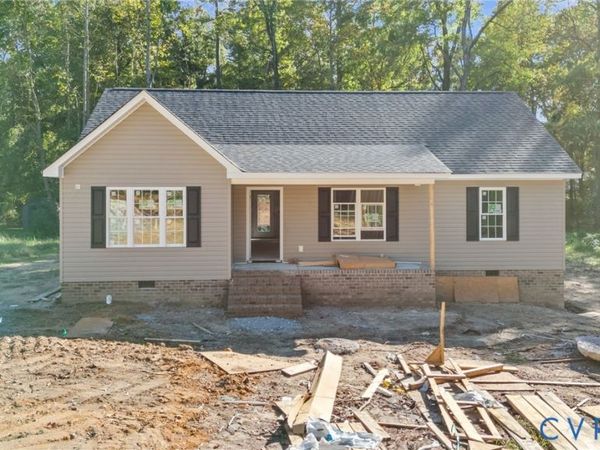 25501 Simmons Avenue , Dinwiddie, VA 23803