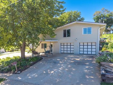 417 N 6TH Street, MISSOURI VALLEY, IA 51555