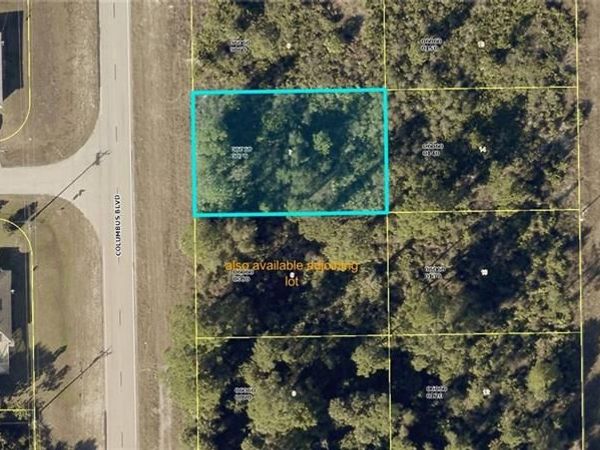 769 Columbus BLVD , LEHIGH ACRES, FL 33974